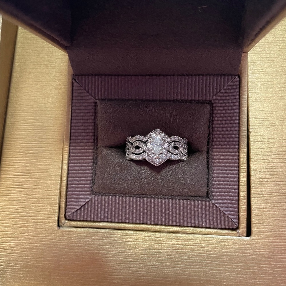 Neil Lane Wedding Set - Picture 9 of 9